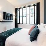 75m² 2 slaapkamer, 2 privé badkamer Appartement in 3rd - Temple - Republique